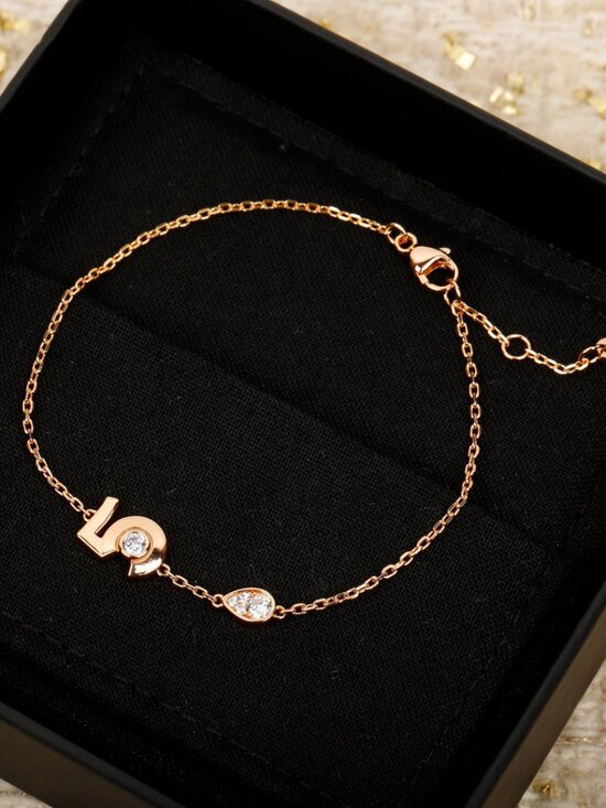CHANEL Jewelry - Chanel Extrait De N 5 Bracelet Auth